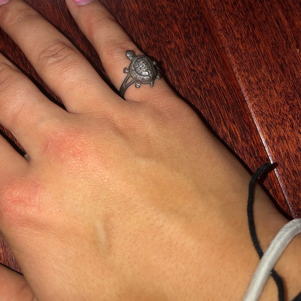 Turtle poison ring